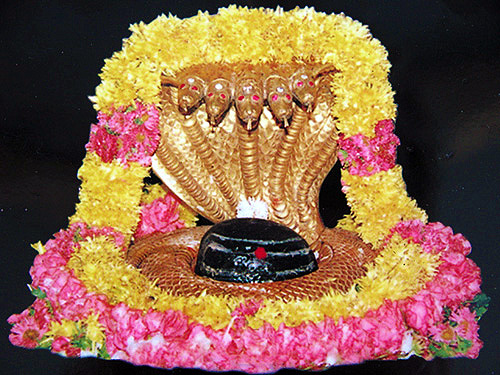 Mallikarjuna_ShivLing_500x375