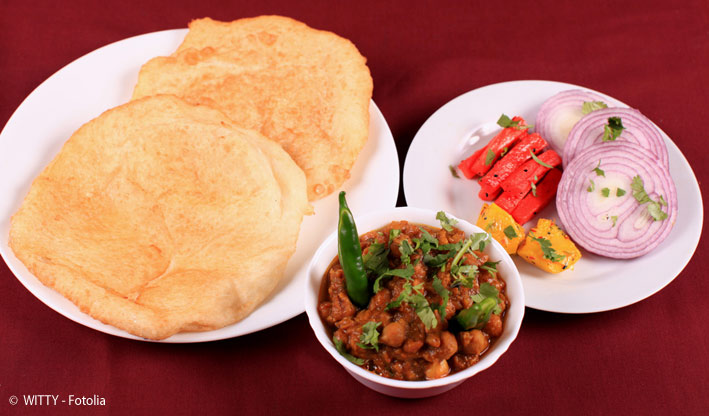 chole-bhatura