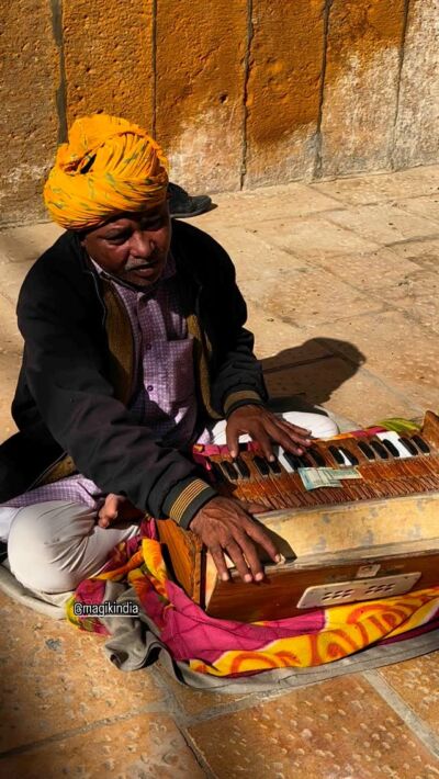 Instagram post from @magikindia